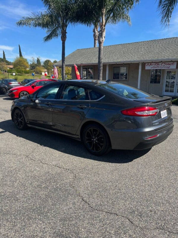 2020 Ford Fusion SE