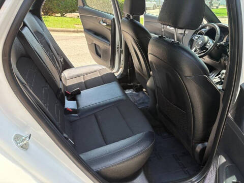 2021 Kia Forte GT Line