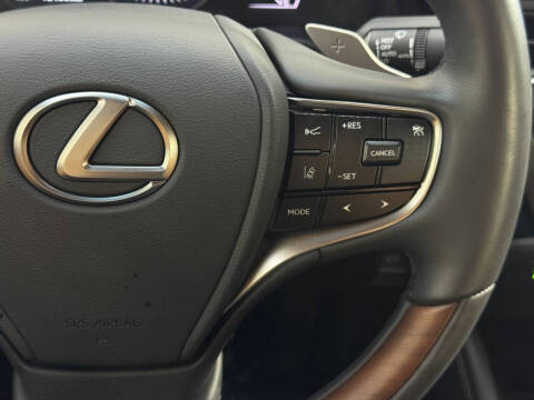 2024 Lexus ES 350 Ultra Luxury