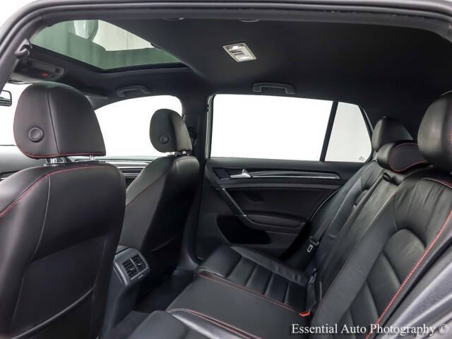 2017 Volkswagen Golf GTI SE