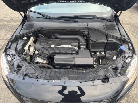 2015 Volvo V60 Cross Country T5