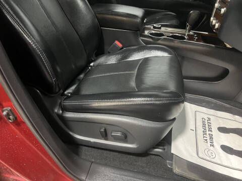 2018 Nissan Pathfinder Platinum
