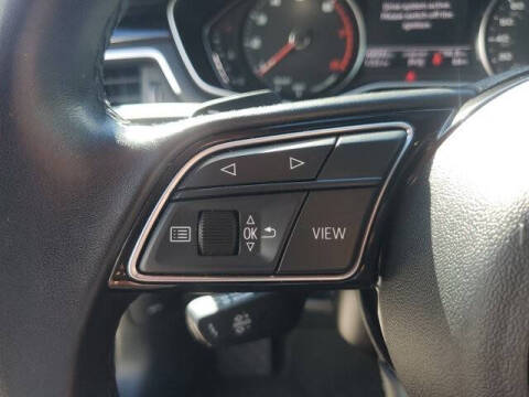 2022 Audi A4 quattro Premium 40 TFSI