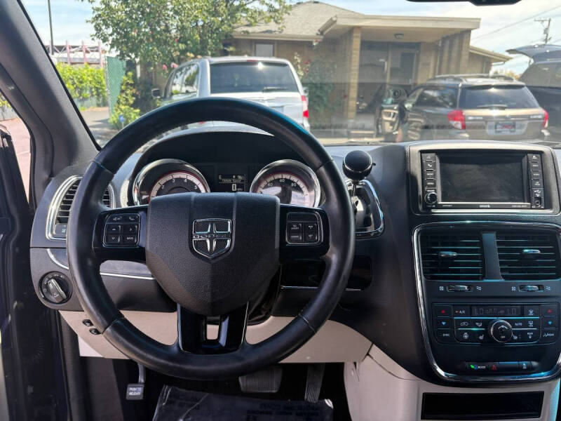 2017 Dodge Grand Caravan SXT