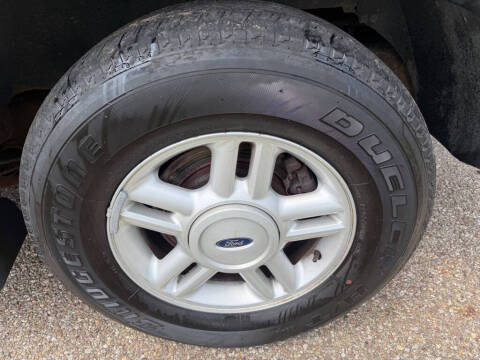 2003 Ford Expedition XLT