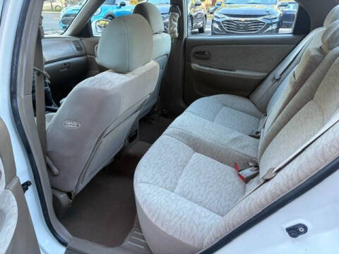2005 Kia Optima LX