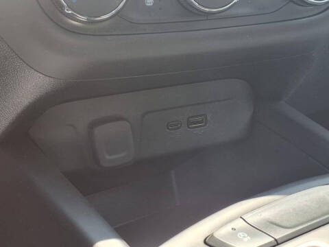 2024 Chevrolet Trax RS