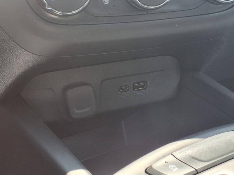 2024 Chevrolet Trax RS