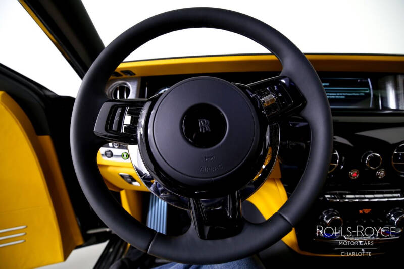 2024 Rolls-Royce Phantom EWB