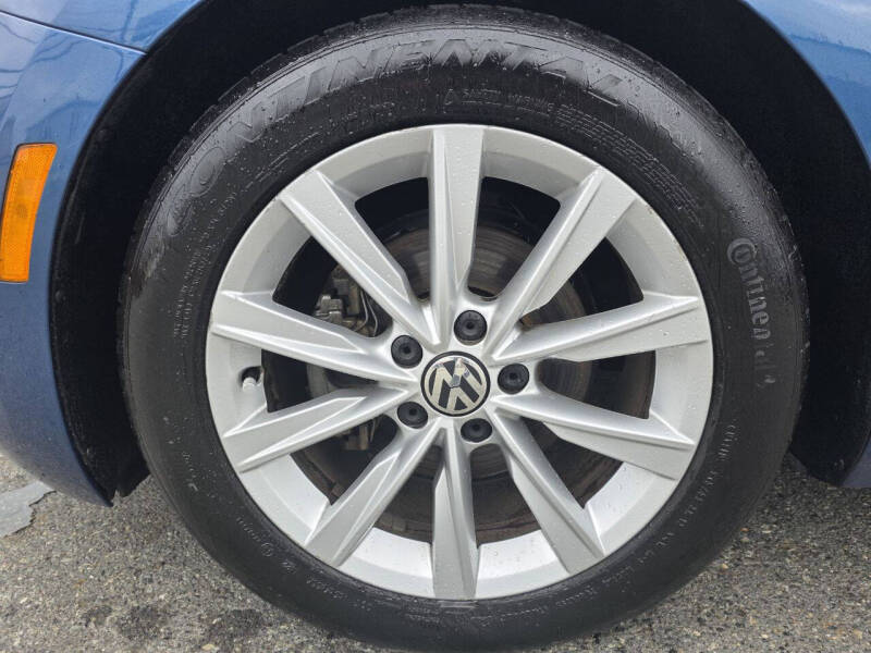 2017 Volkswagen Beetle Convertible 1.8T SE