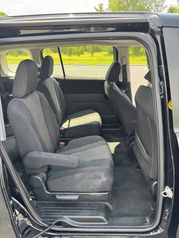 2012 Mazda MAZDA5 Sport