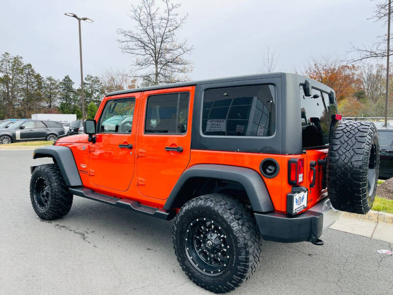 2015 Jeep Wrangler Unlimited Sahara photo 15