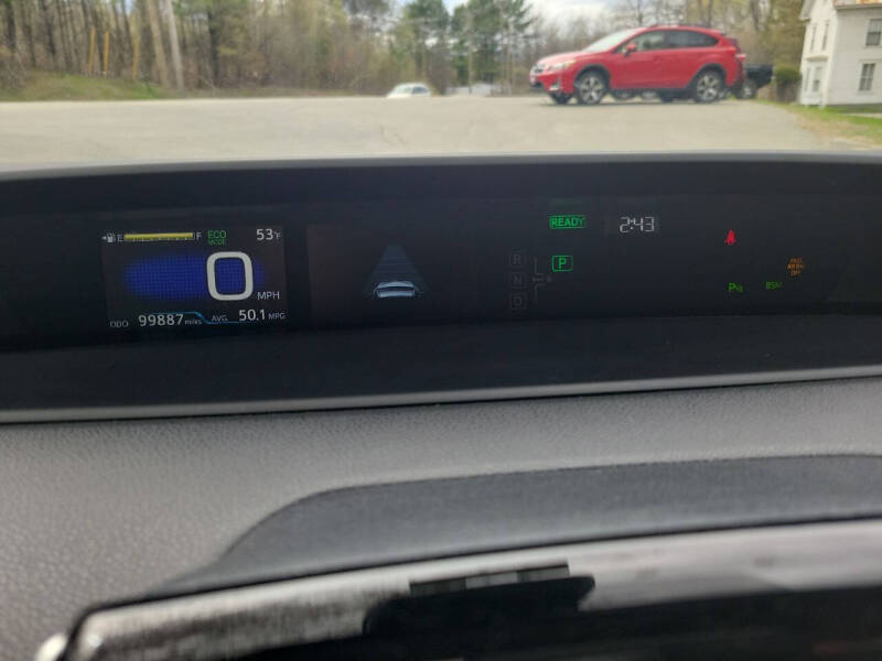 2020 Toyota Prius LE AWD-e