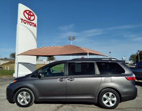 2016 Toyota Sienna for sale at Quality Toyota in Independence KS