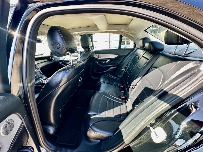 2016 Mercedes-Benz C-Class