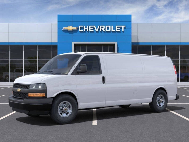 2025 Chevrolet Express 2500