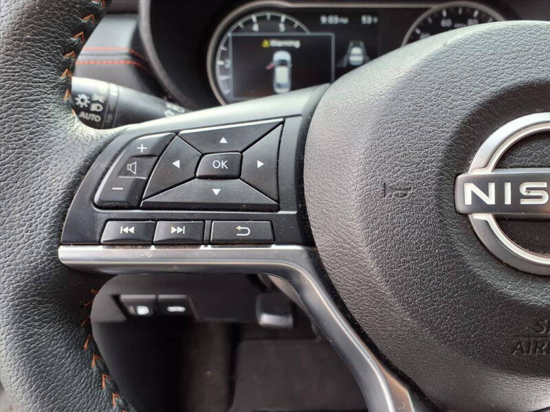 2024 Nissan Versa SR