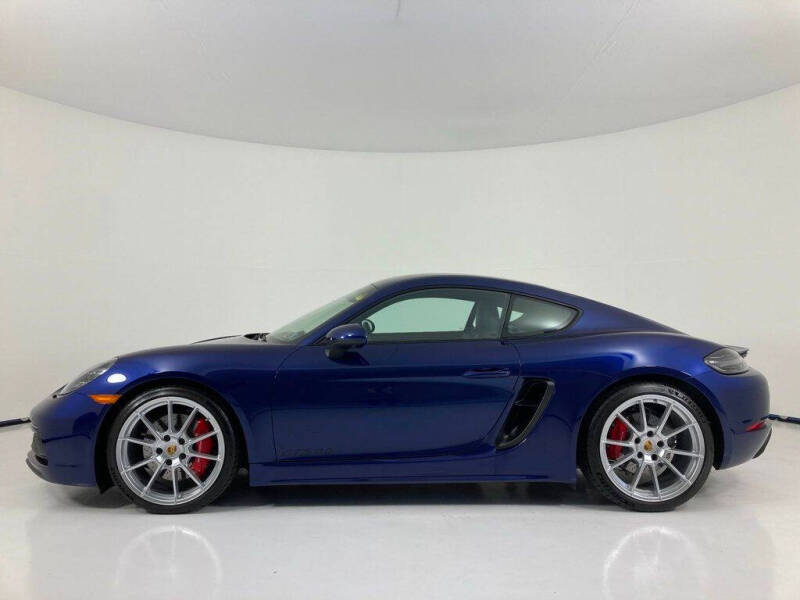 2025 Porsche 718 Cayman GTS 4.0