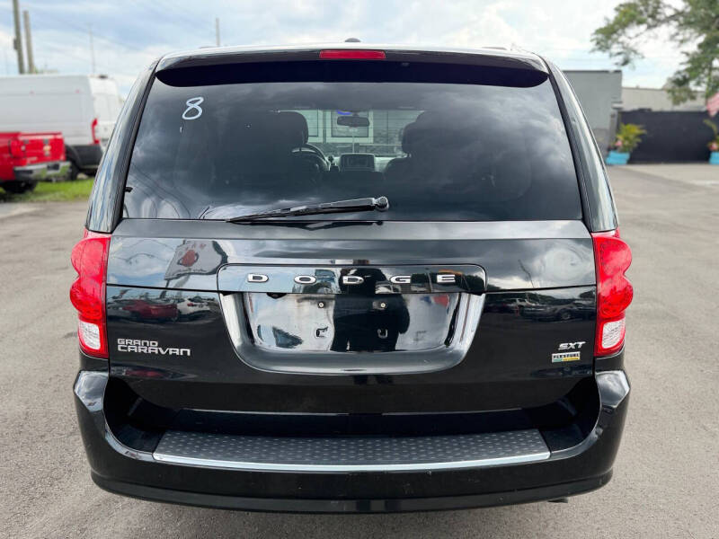 2017 Dodge Grand Caravan SXT
