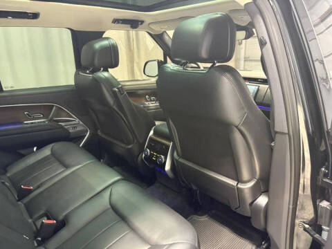 2023 Land Rover Range Rover P400 SE