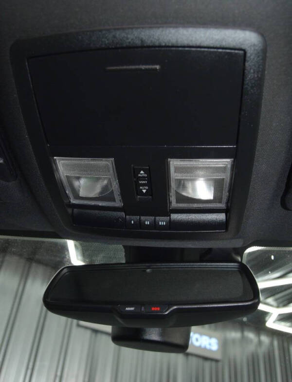 2018 Dodge Challenger SXT Plus