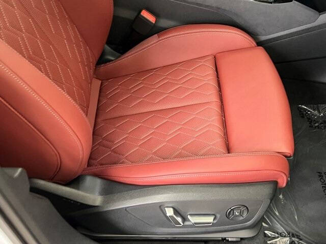 2025 Audi S6 Sportback e-tron quattro Prestige