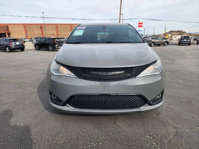 2020 Chrysler Pacifica Touring