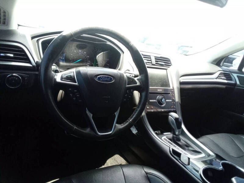 2016 Ford Fusion Titanium