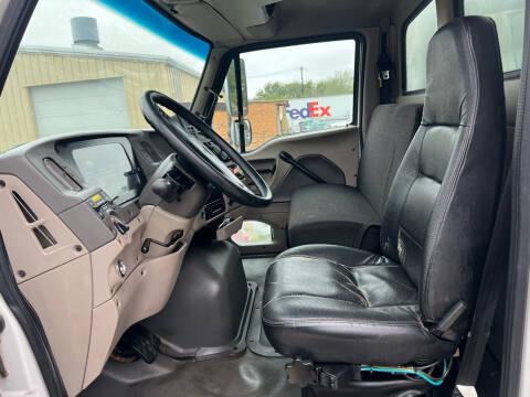 2009 Sterling L7500 Series