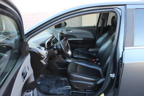 2019 Chevrolet Sonic Premier Auto