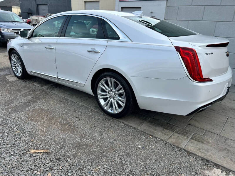 2018 Cadillac XTS Luxury