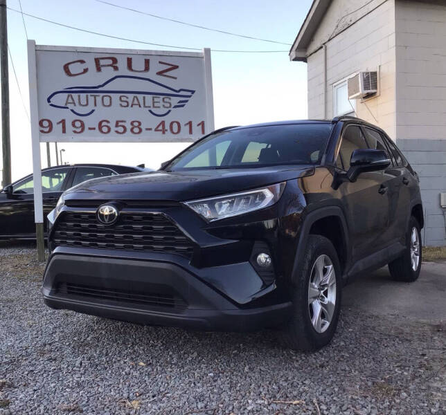 2019 Toyota RAV4 XLE's photo