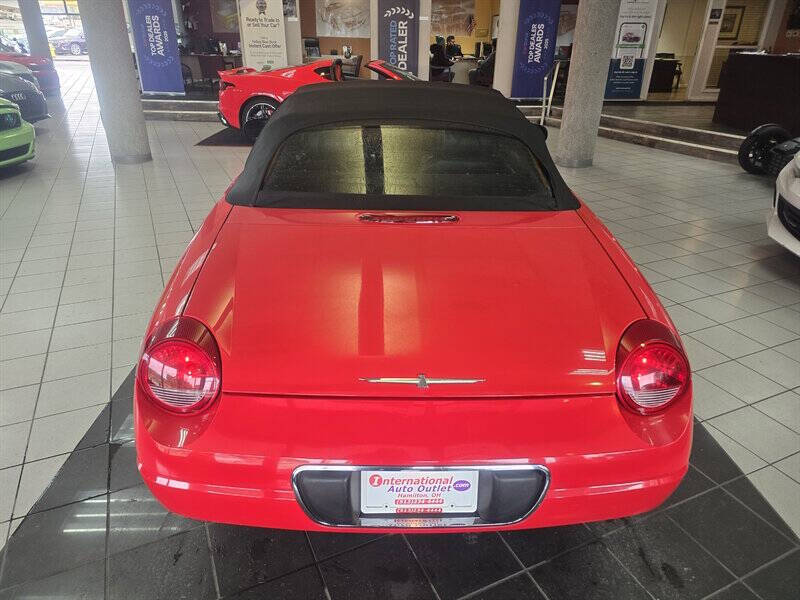 2002 Ford Thunderbird Deluxe