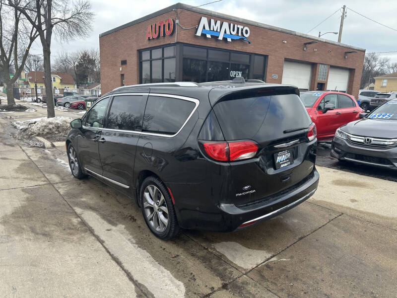 2018 Chrysler Pacifica Limited