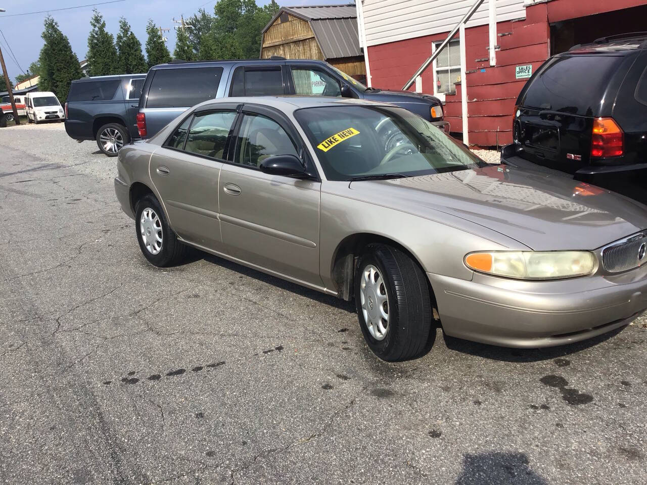 Gold 2003 Buick Century Base 4dr Sedan 2