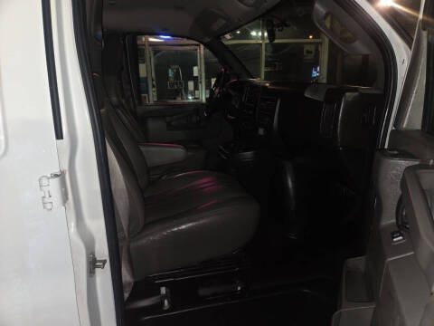 2019 Chevrolet Express 2500