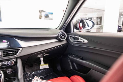 2025 Alfa Romeo Giulia