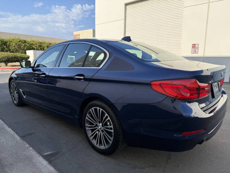 2017 BMW 5 Series 530i