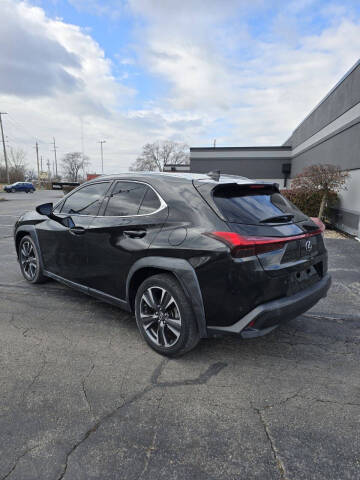 2019 Lexus UX 200