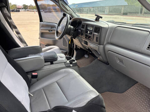 2003 Ford Excursion XLT