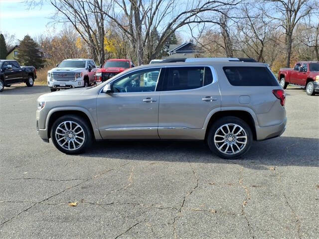 2022 GMC Acadia Denali