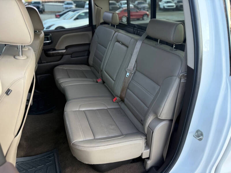 2015 GMC Sierra 2500HD Denali