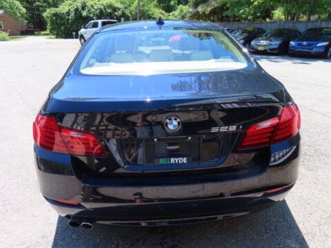 2015 BMW 5 Series 528i