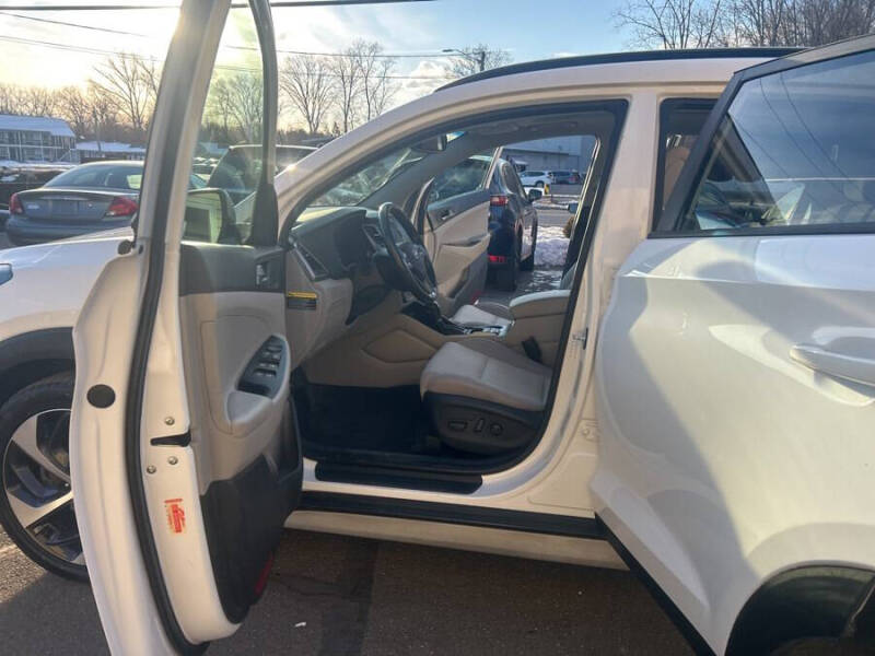2017 Hyundai Tucson Sport