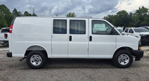 2025 GMC Savana 2500