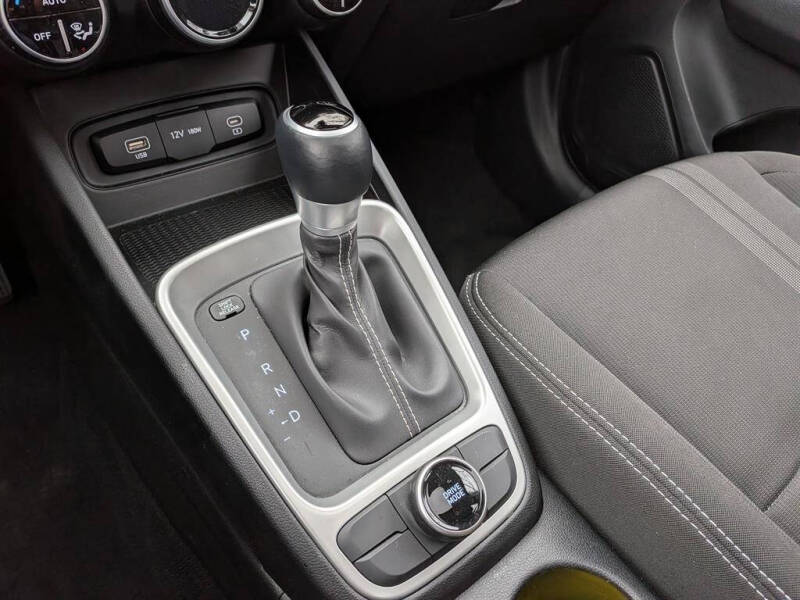 2024 Hyundai Venue SEL