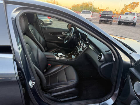 2015 Mercedes-Benz C-Class C 300