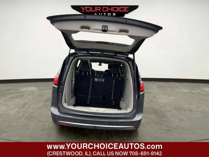 2019 Chrysler Pacifica Touring L 35th Anniversary