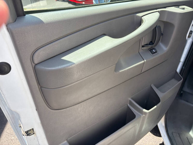 2015 Chevrolet Express 2500
