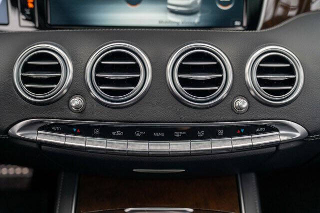 2016 Mercedes-Benz S-Class 26